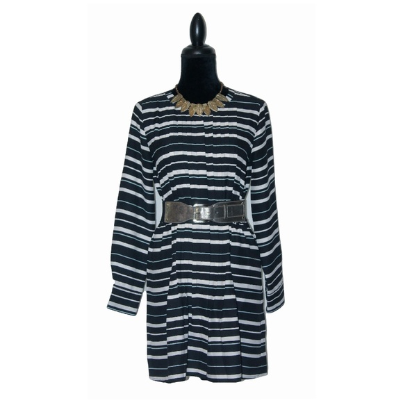 NWOT Ann Taylor Loft Pleated Flouncy Shirt Dress - Picture 2 of 6